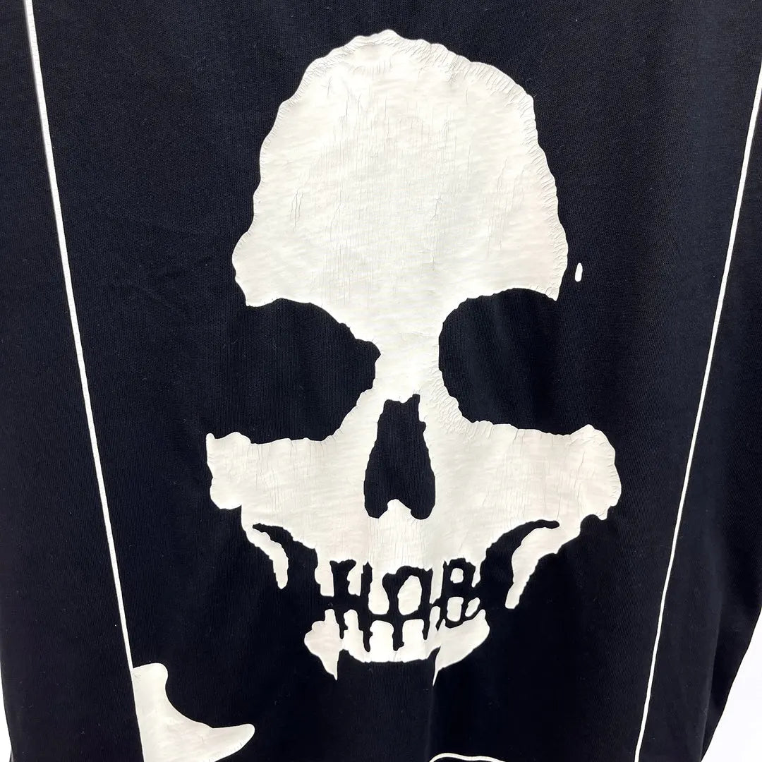 Black Skull Head Graphic Tee
