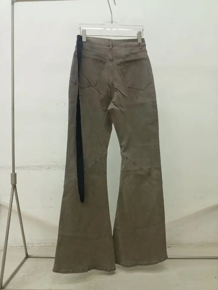 Charcoal Sand Straight-Leg Jeans