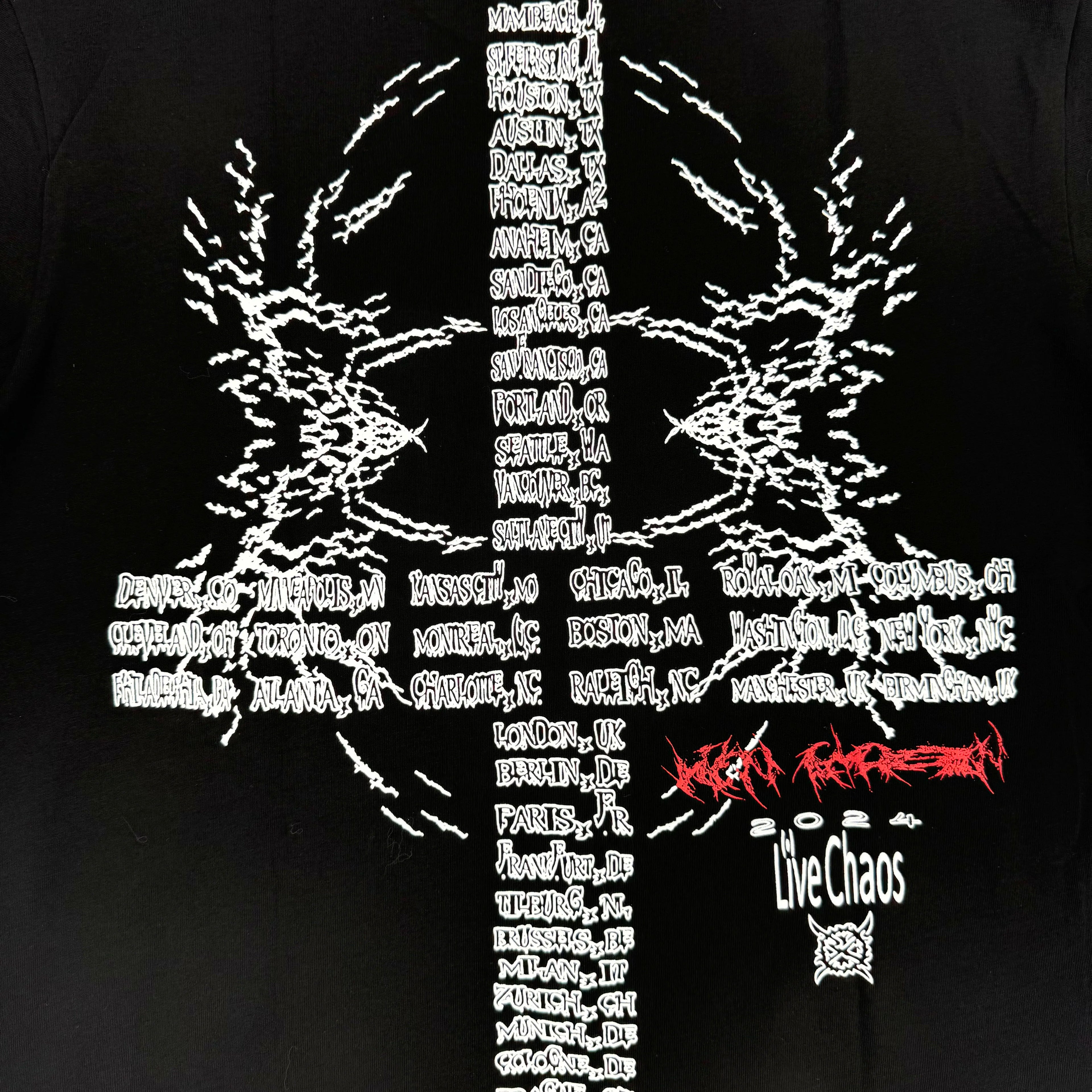 Black Skull Bold Artwork Graphic Tee