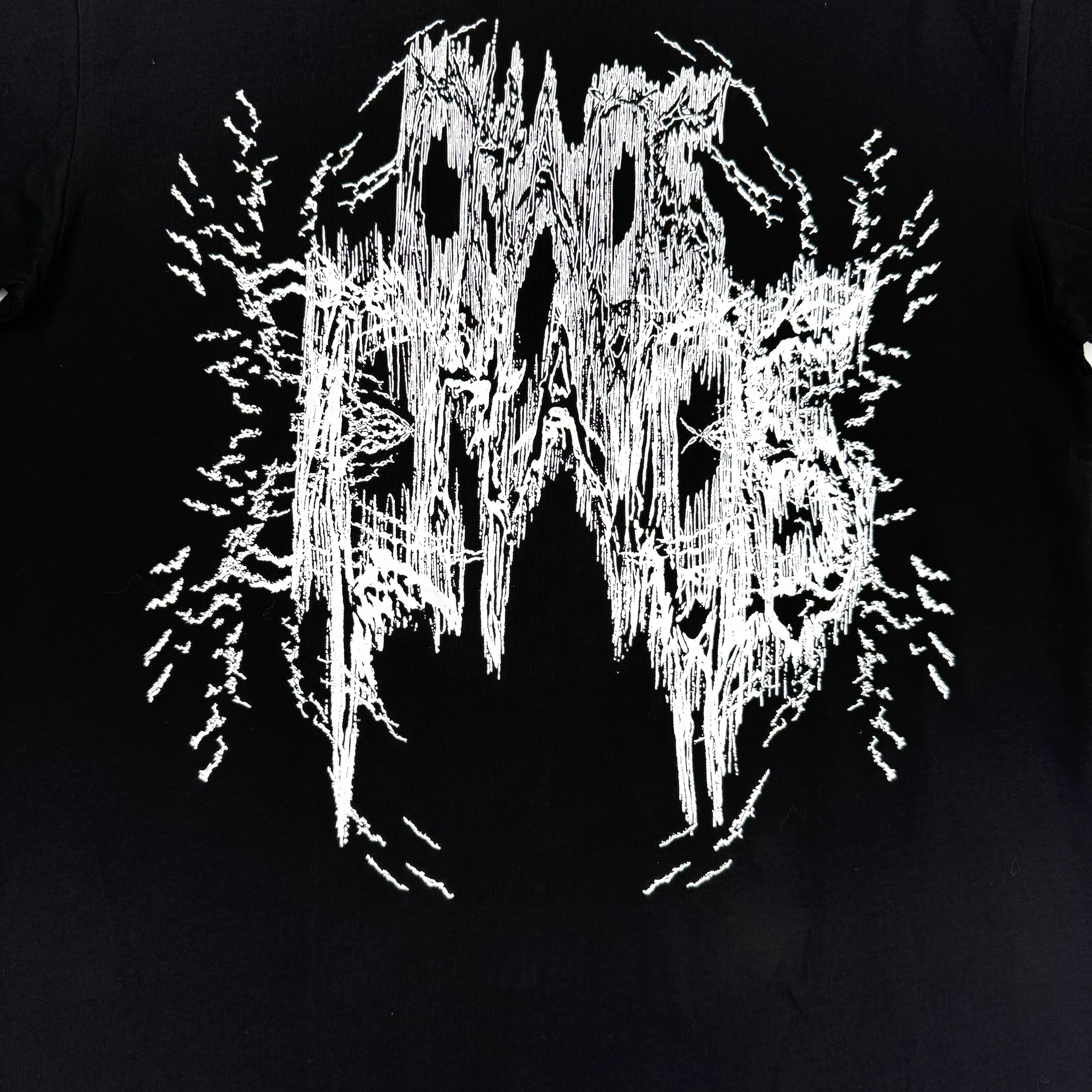 Black Skull Bold Artwork Graphic Tee