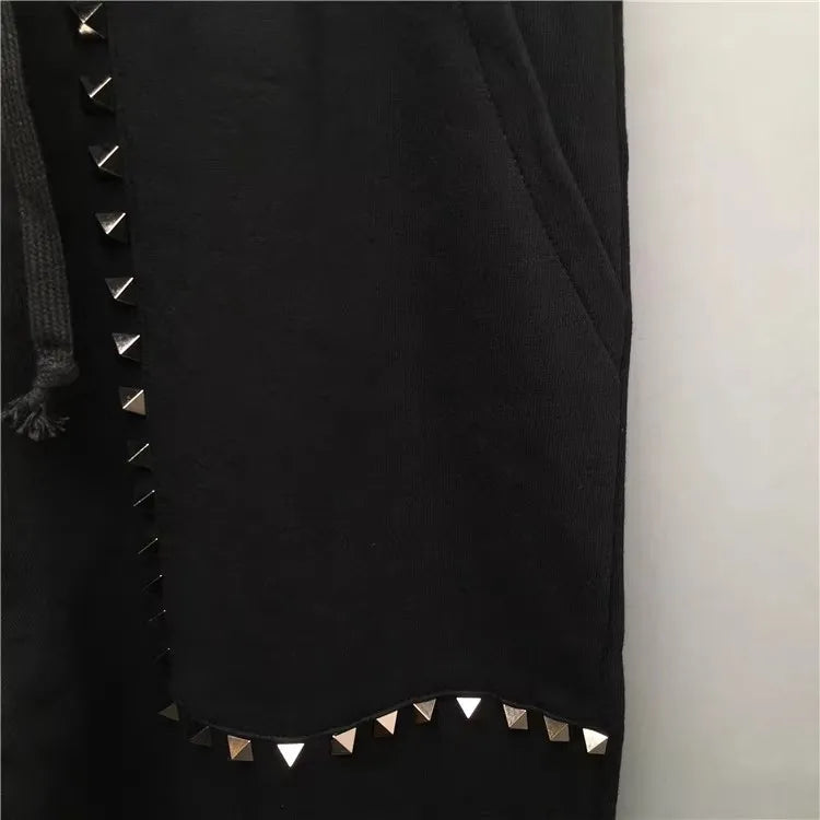 Black Side Metal Rivets Cargo Pants