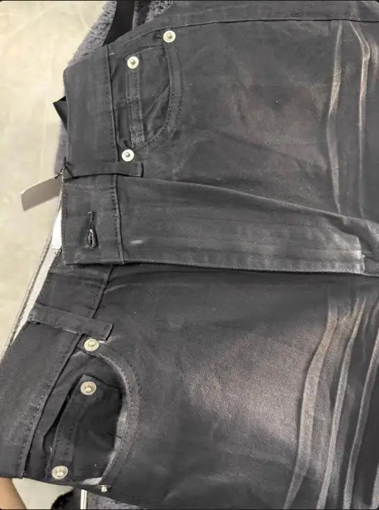 Black Bold Print Straight-Leg Jeans