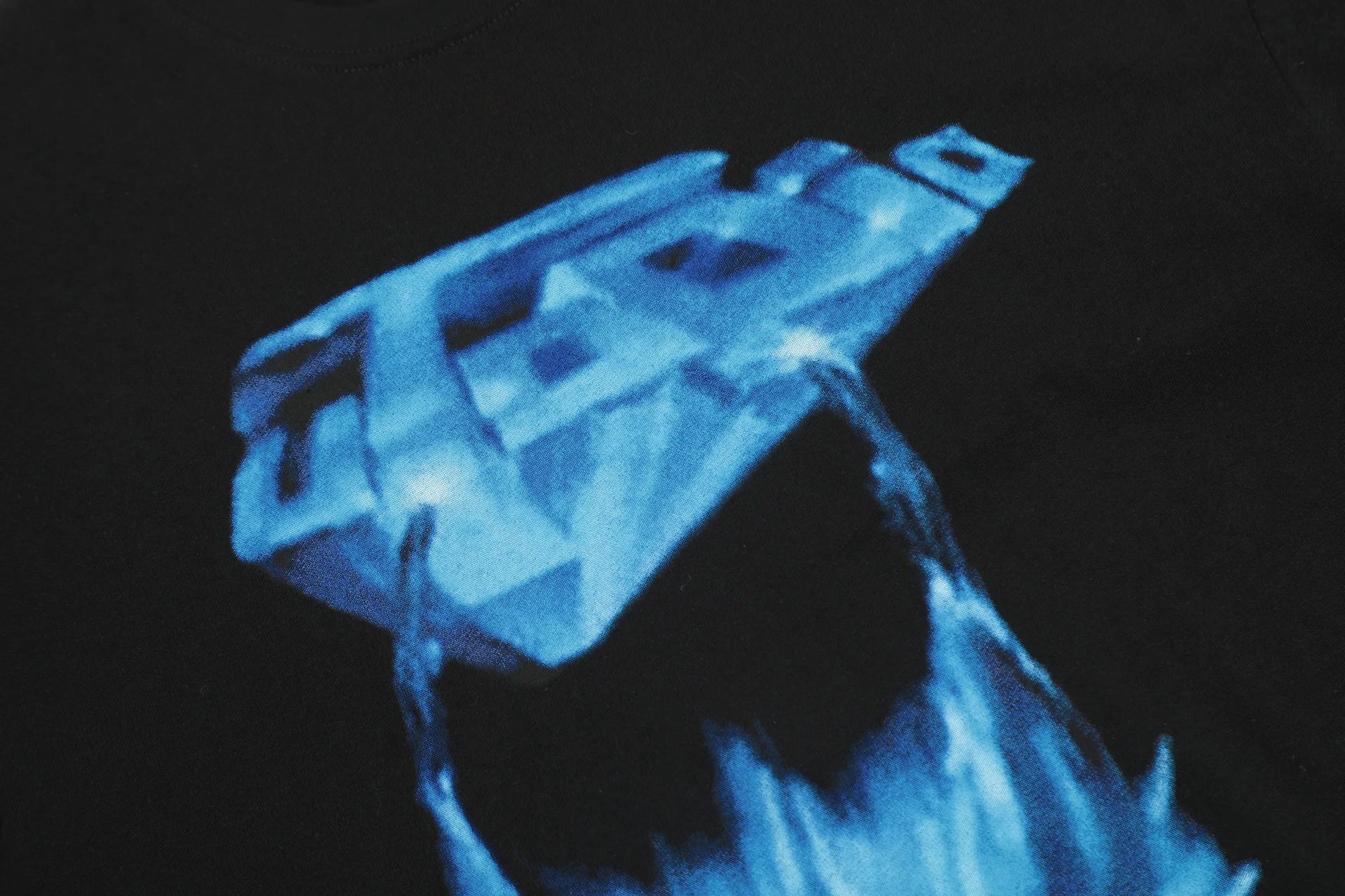 Black Statement Abstract Artwork Graphic Tee